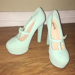 Adorable mint green heels
